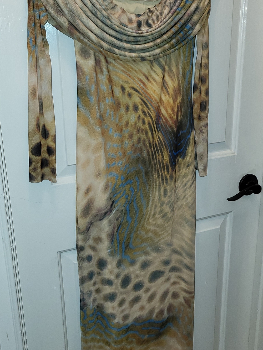 AFRM Cornelia Dress In Fish Scale Print Off-Shoulder Dress Brown & Blue Curve
